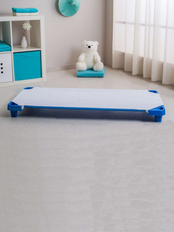 Couchette empilable en mousse pvc 50 x 100 cm bleu Top crèches